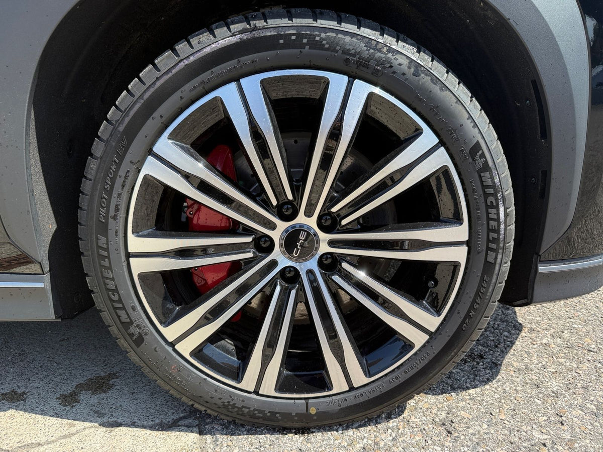 BYD Sealion 7