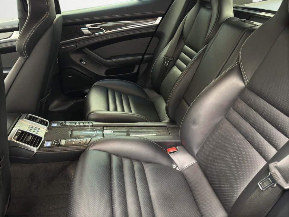 Porsche Panamera 4S Executive 2016