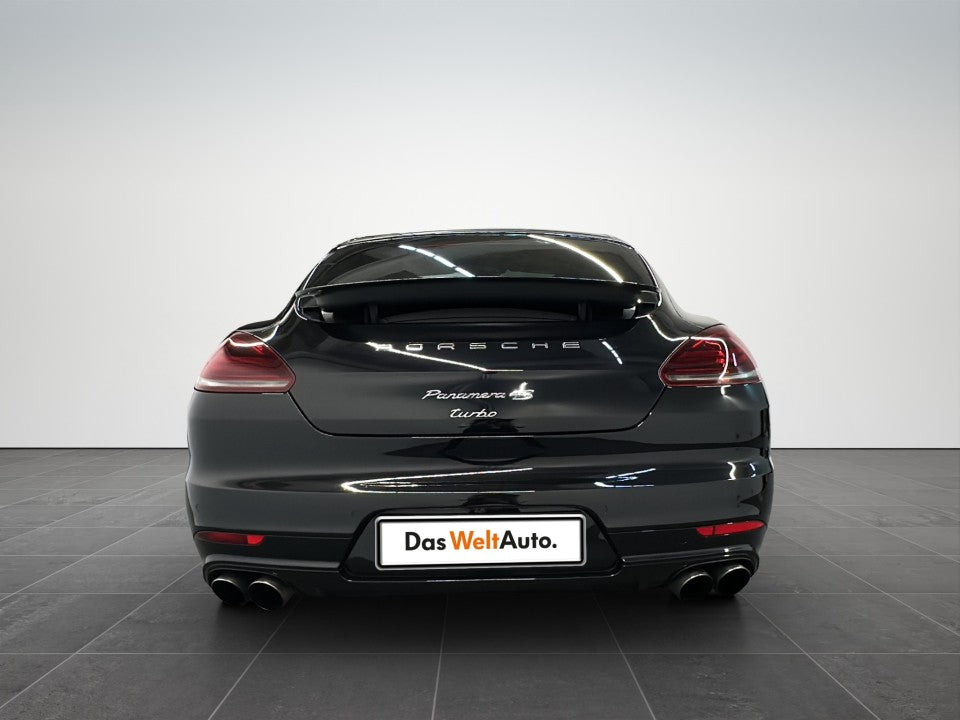 Porsche Panamera 4S Executive 2016