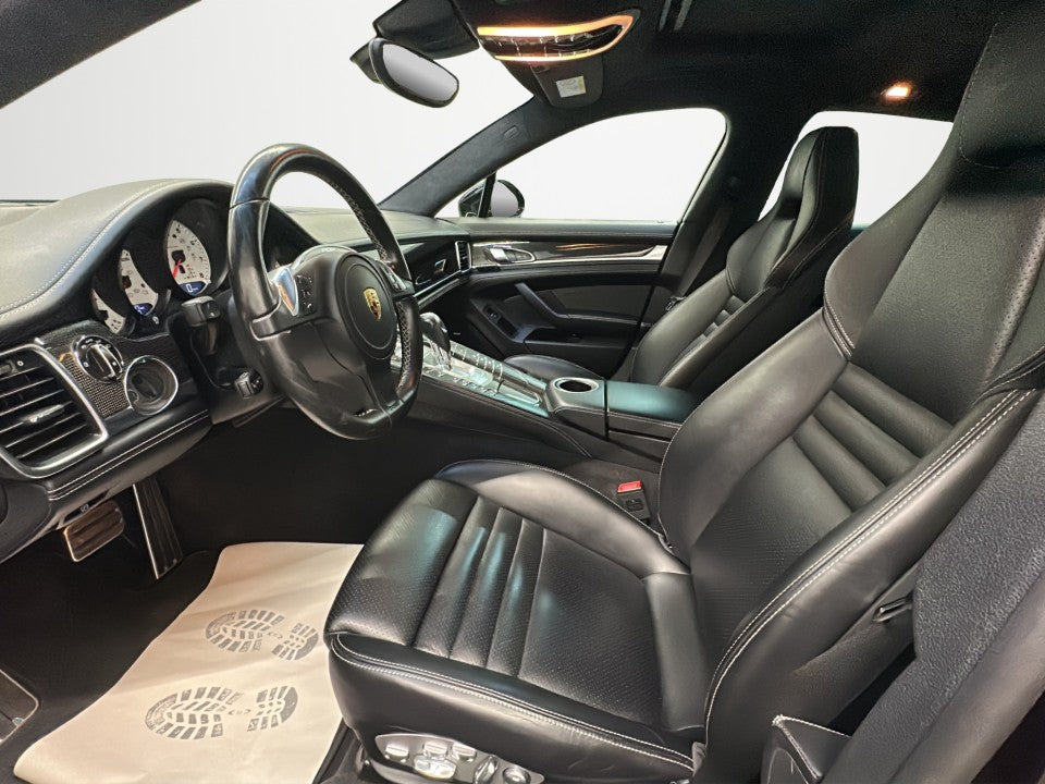 Porsche Panamera 4S Executive 2016