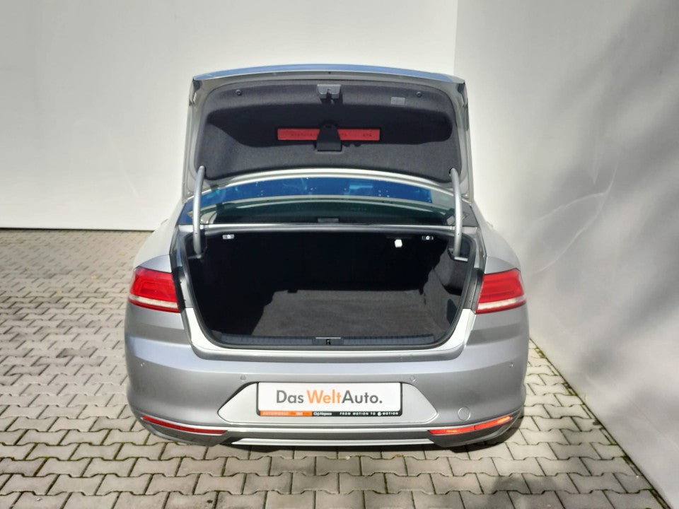 Volkswagen Passat 2.0 TDI 150 CP