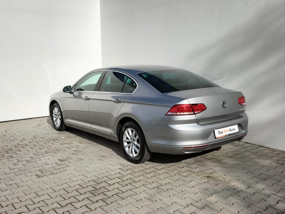 Volkswagen Passat 2.0 TDI 150 CP