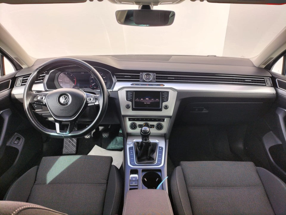 Volkswagen Passat 2.0 TDI 150 CP