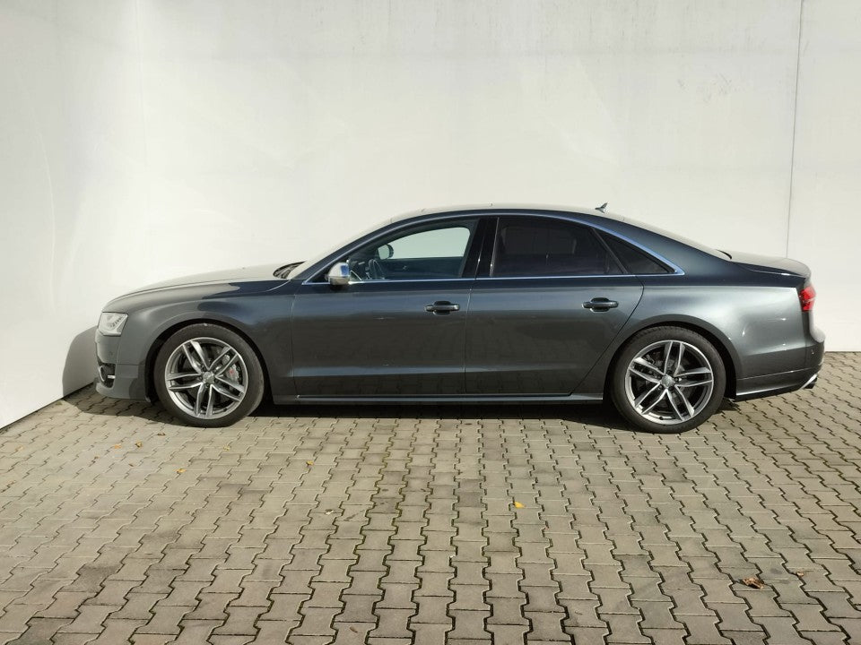 Audi S8 4.0 TFSI 520 CP