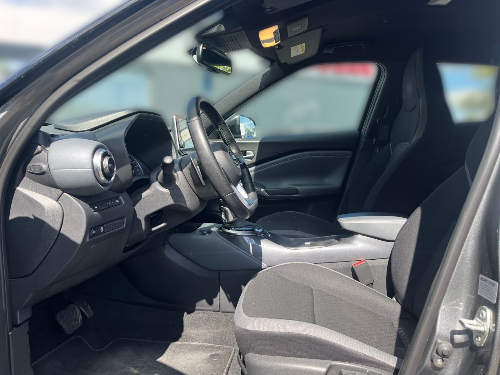 Nissan Juke Enigma - Samsaru's Car Outlet
