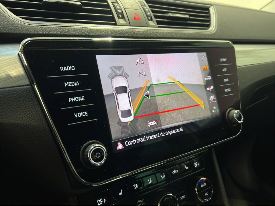 Skoda Superb Sedan 2.0 TDI DSG 150 CP