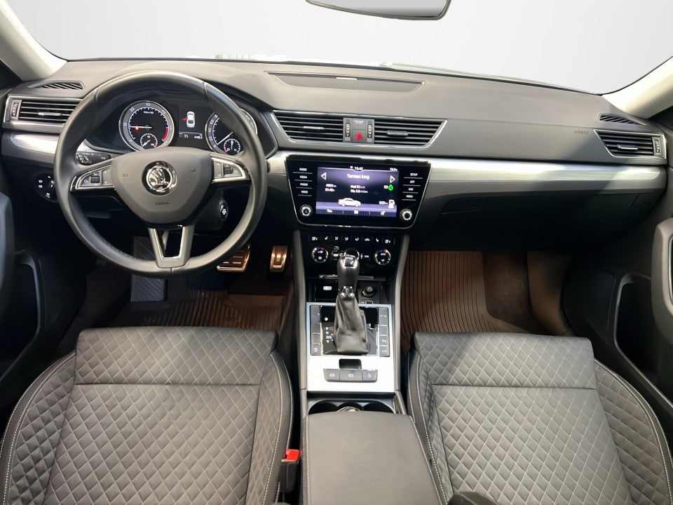 Skoda Superb Sedan 2.0 TDI DSG 150 CP