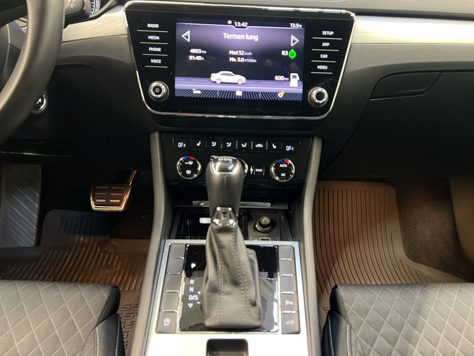 Skoda Superb Sedan 2.0 TDI DSG 150 CP