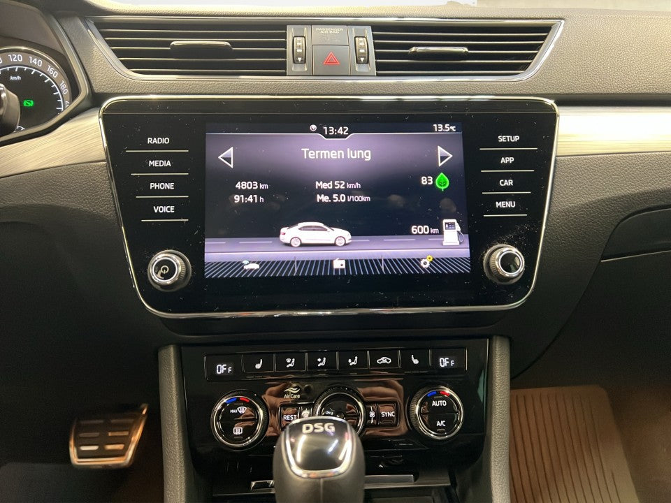 Skoda Superb Sedan 2.0 TDI DSG 150 CP