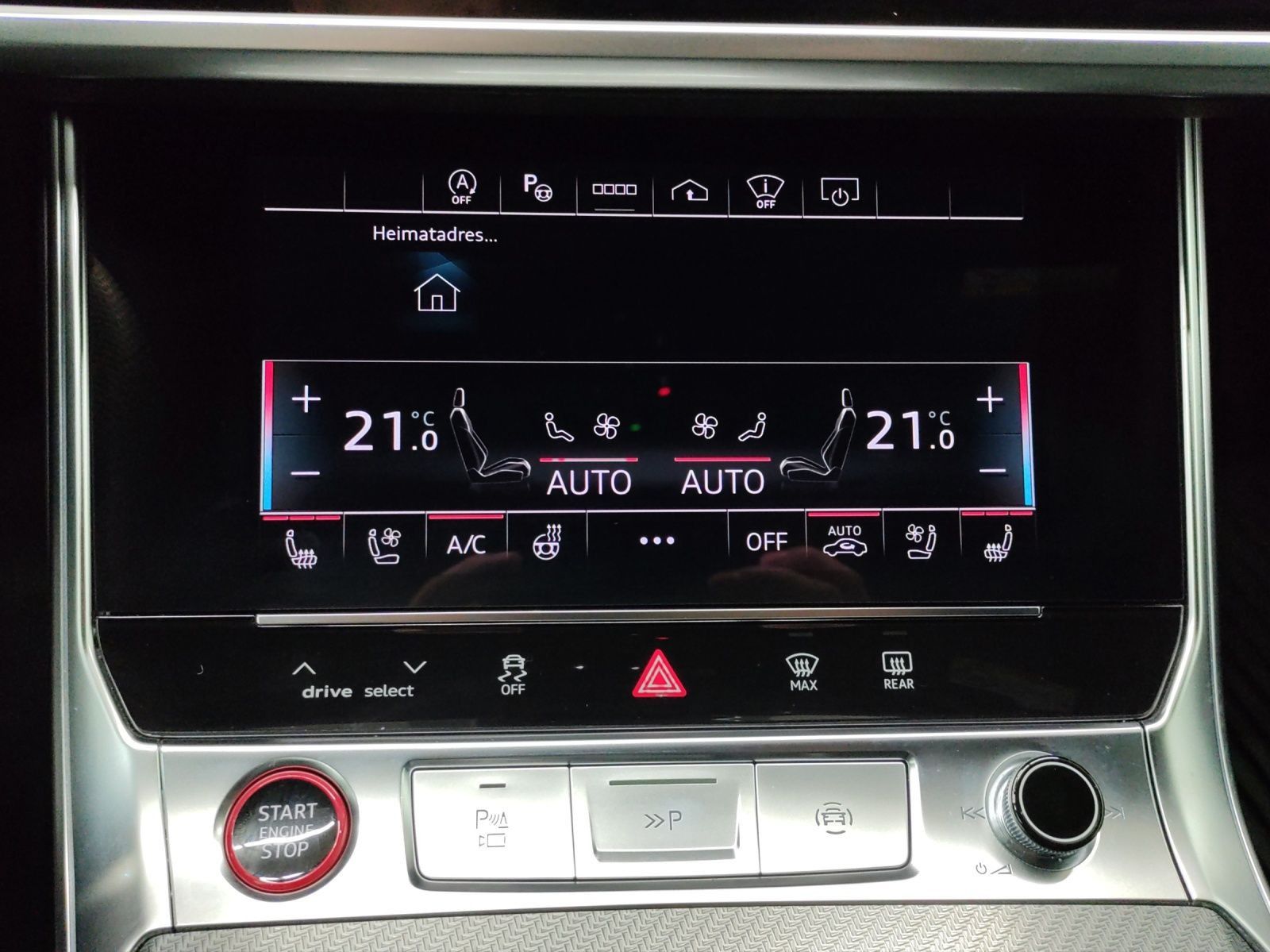 Audi RS6 Avant TFSI Q LM22 PANO HuD 305km/h