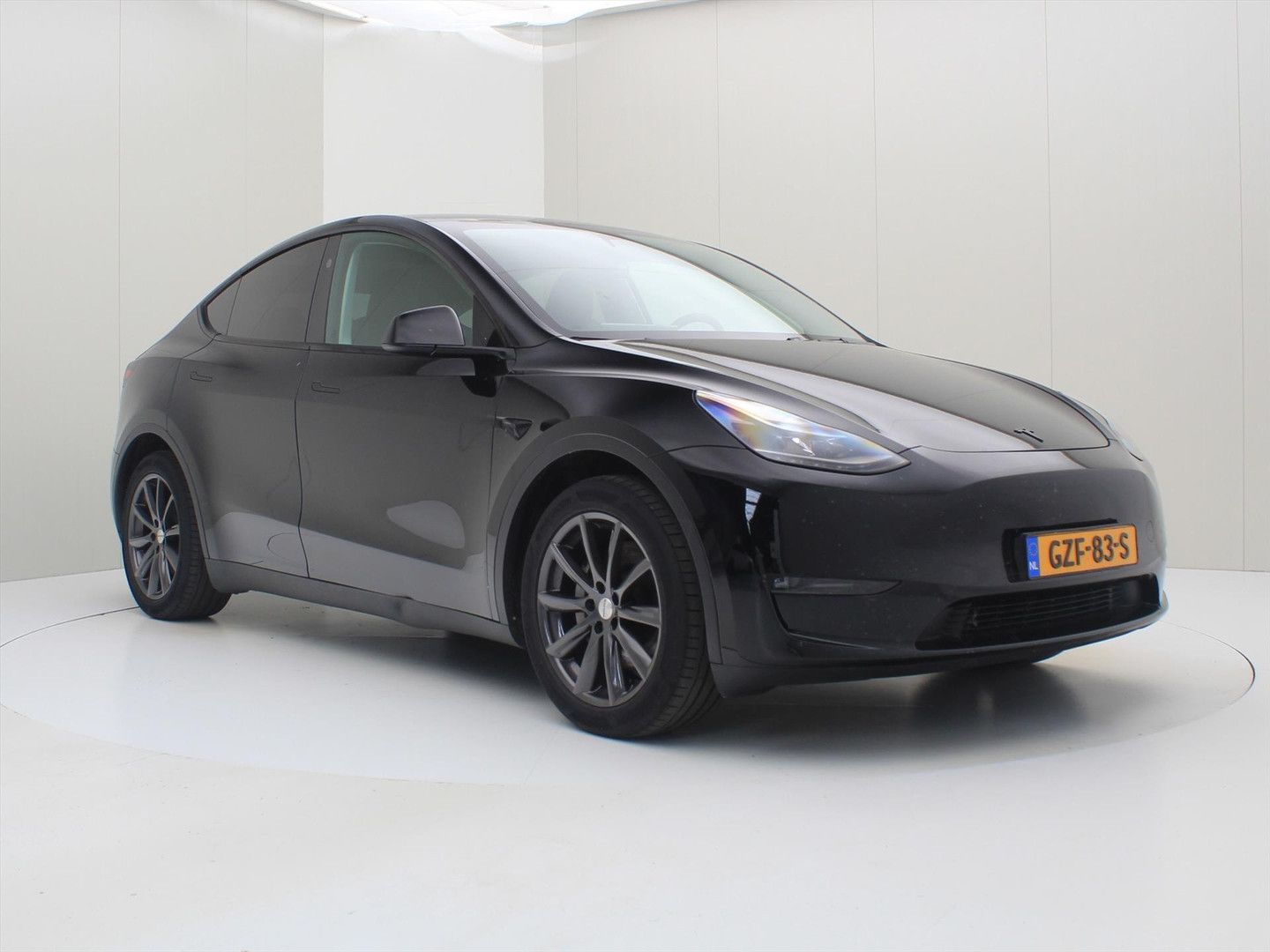 Tesla Model Y Long Range AWD 75kWh 351pk AMD RYZEN HW4