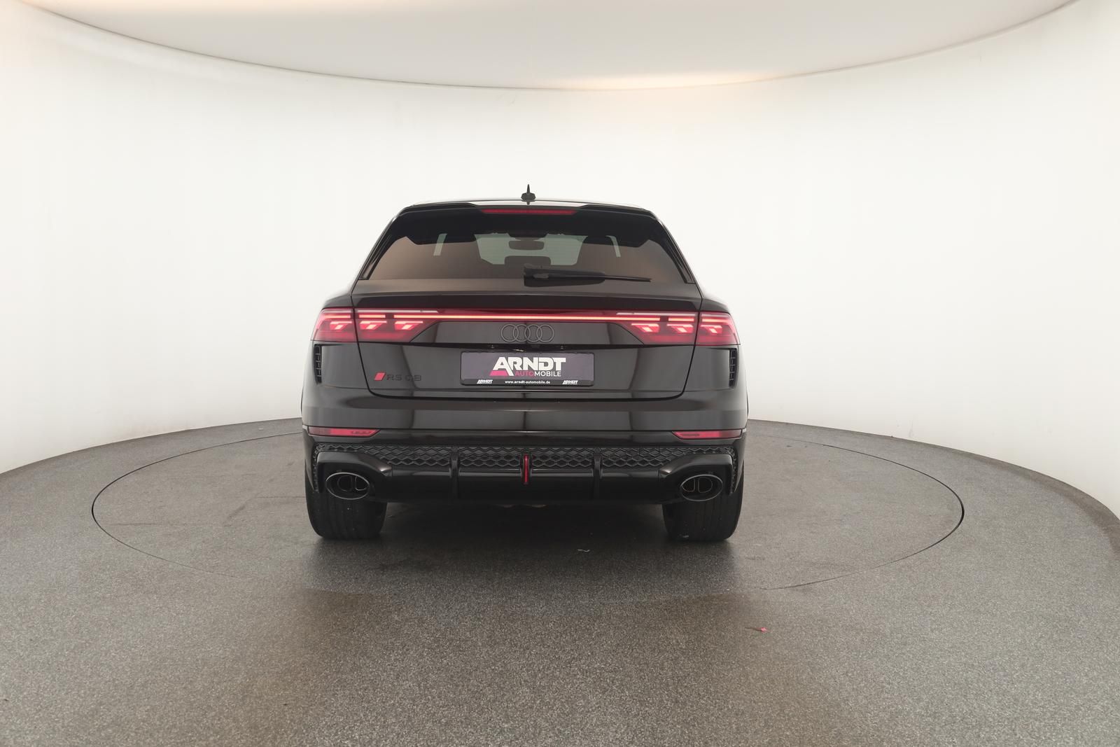 Audi RS Q8 SUV performance Laser Pano Vmax RSAbgas 23