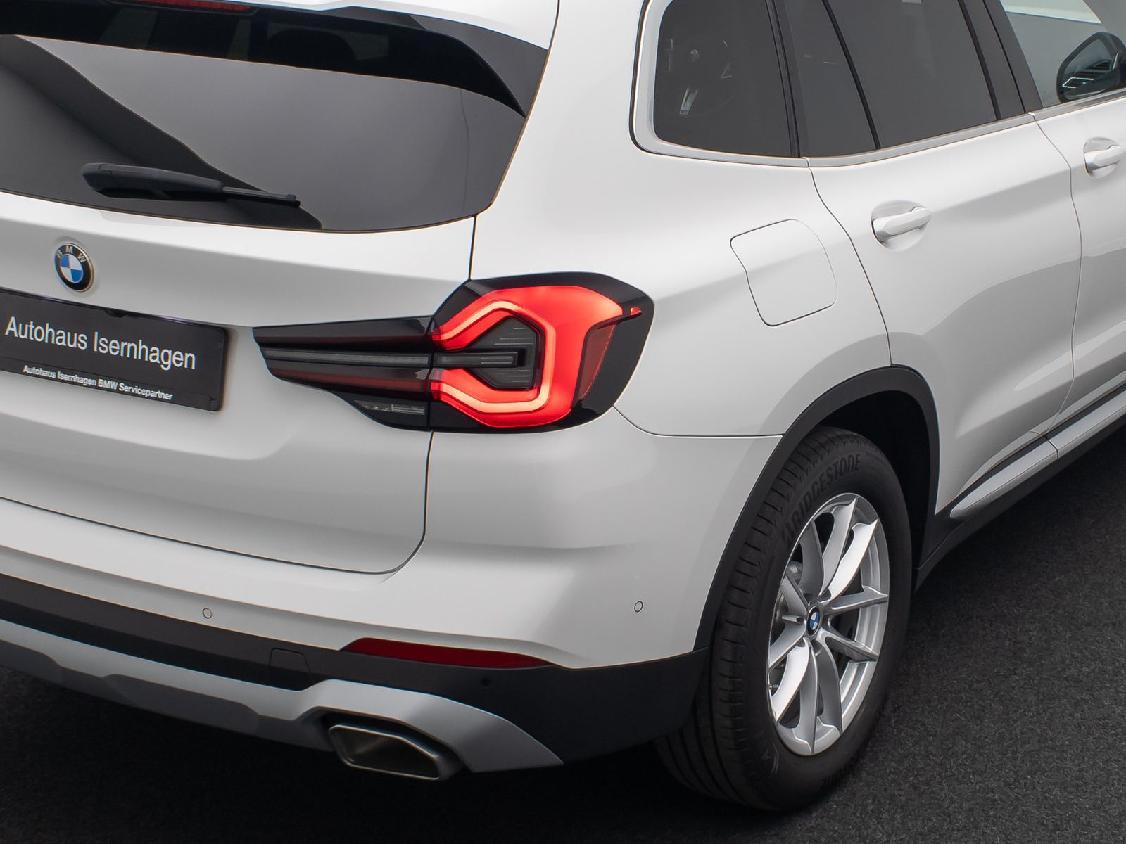 BMW X3 xD20i Kamera DAB Laser HiFi Komfort Sport 18"