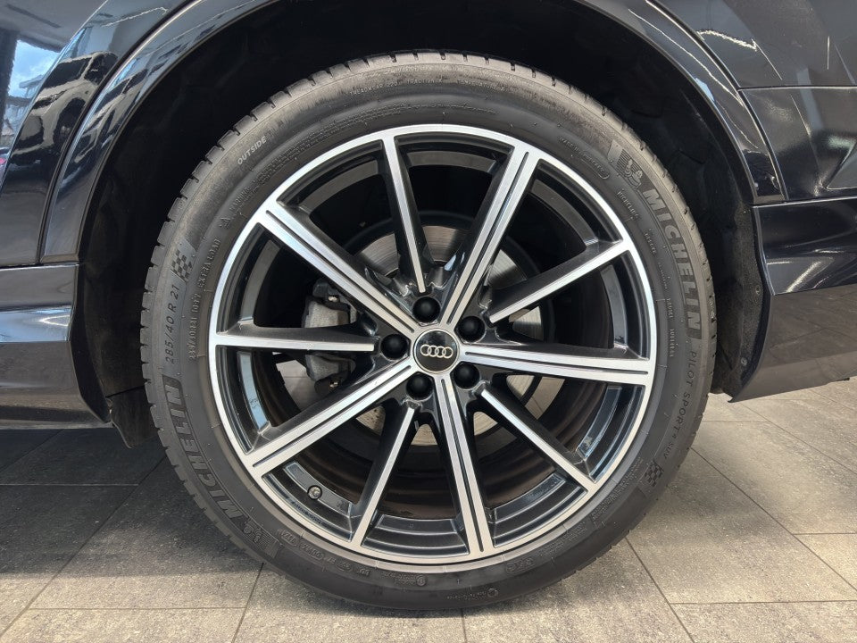 Audi Q7 3.0 TDI 286 CP