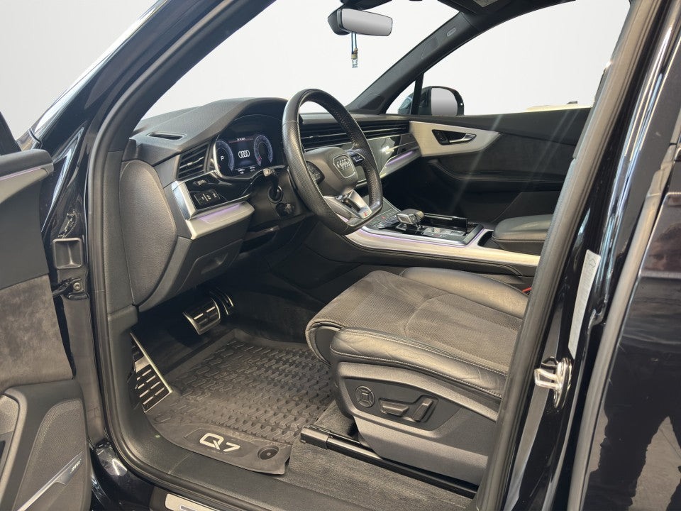 Audi Q7 3.0 TDI 286 CP