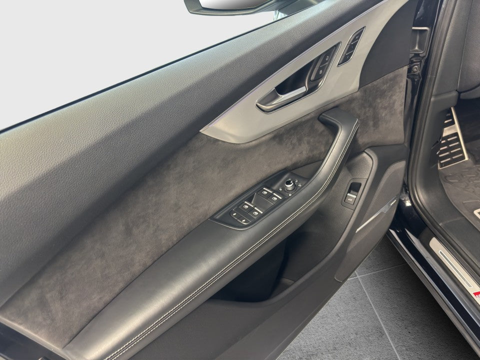 Audi Q7 3.0 TDI 286 CP