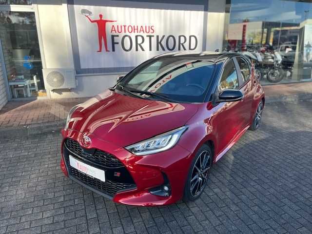 Toyota Yaris Hybrid 1.5 GR SPORT - Navi, JBL, HuD, PDC,