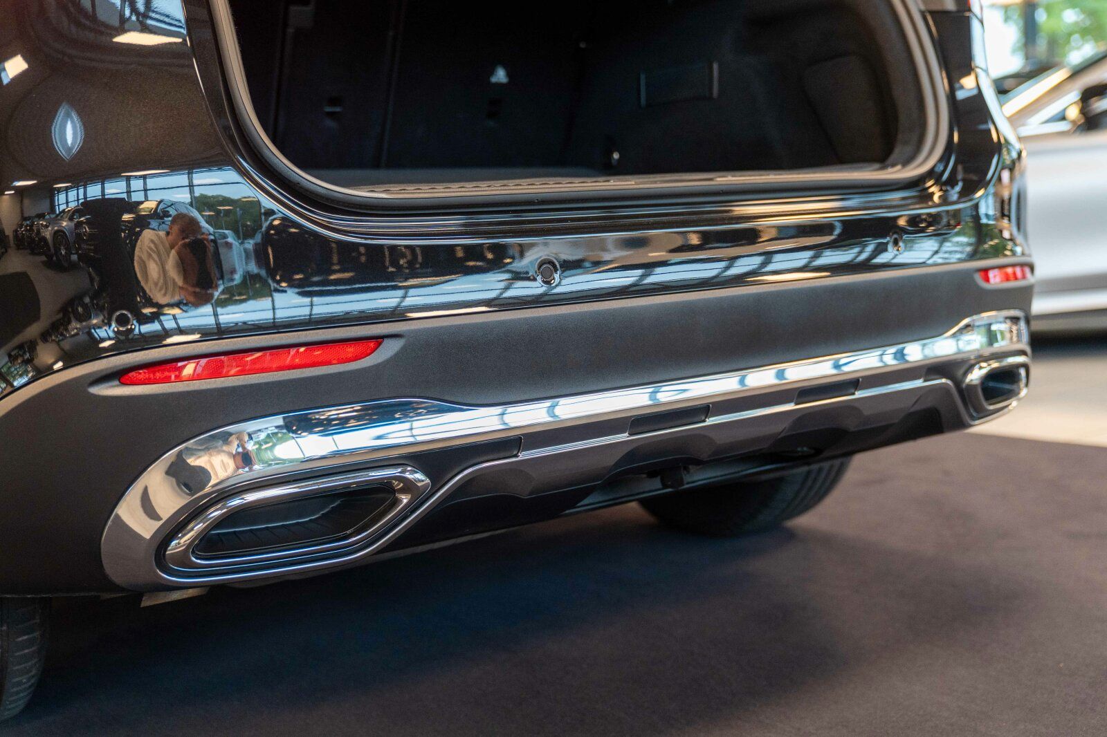 Mercedes-Benz GLC 220 d 4M AVANTGARDE Burmester Pano Sitzklima
