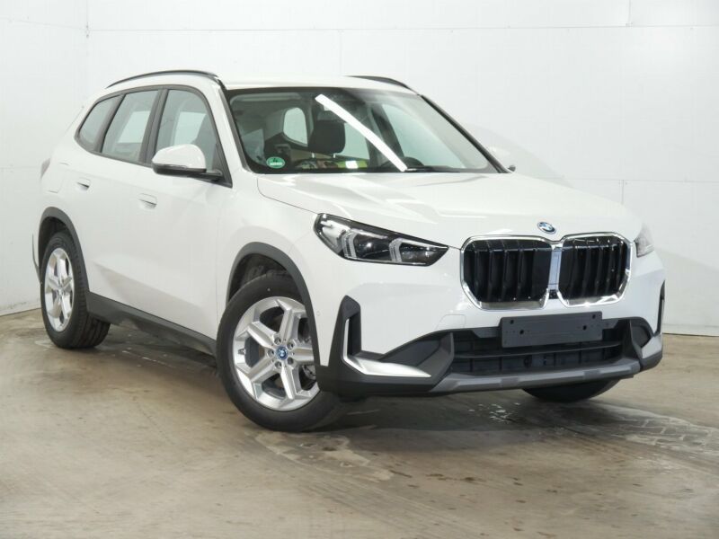 BMW X1 xDrive25e - Samsaru's Car Outlet