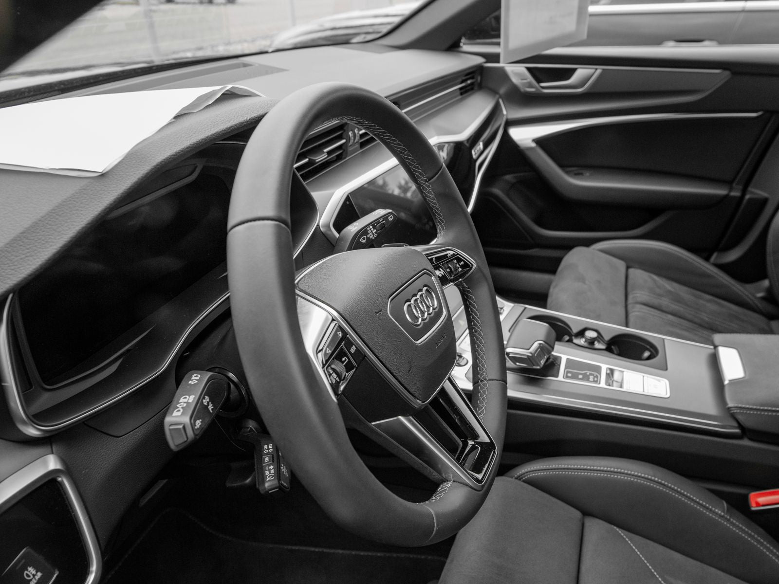 Audi A6 Avant 40 TDI quattro S-line Stronic - Samsaru's Car Outlet