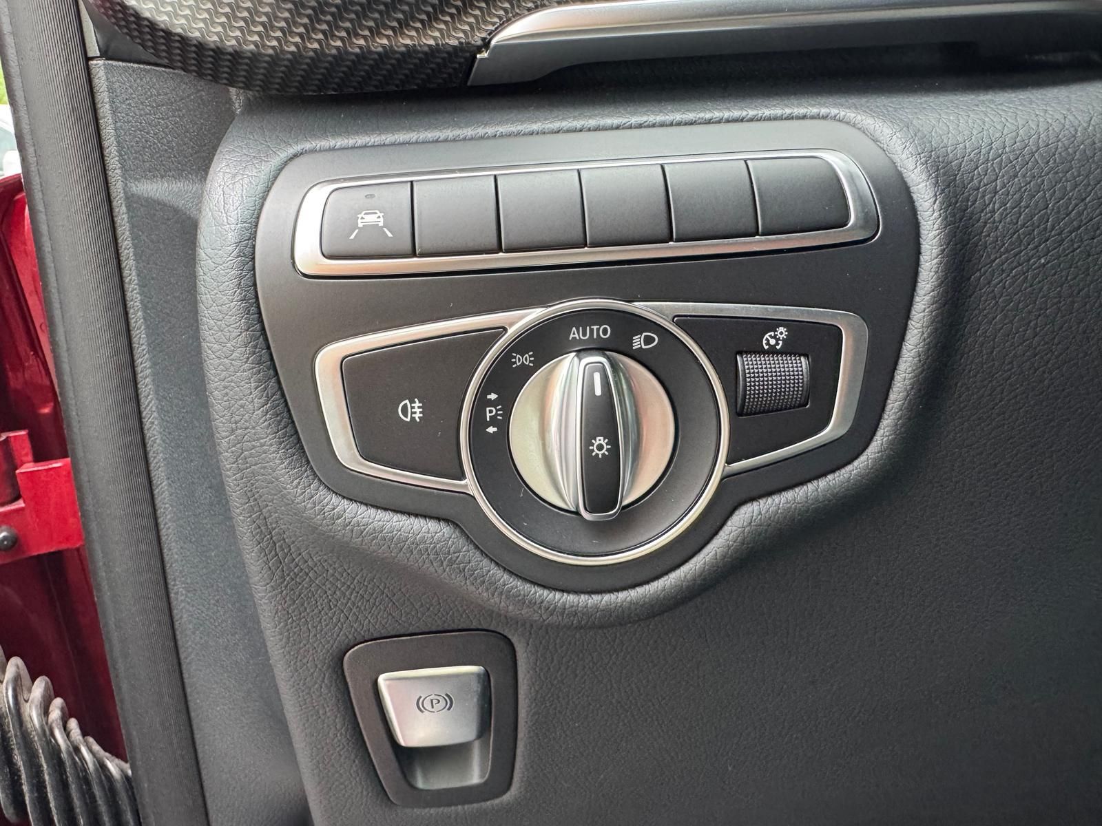 Mercedes-Benz V-Klasse V250d Edition AMG - Samsaru's Car Outlet
