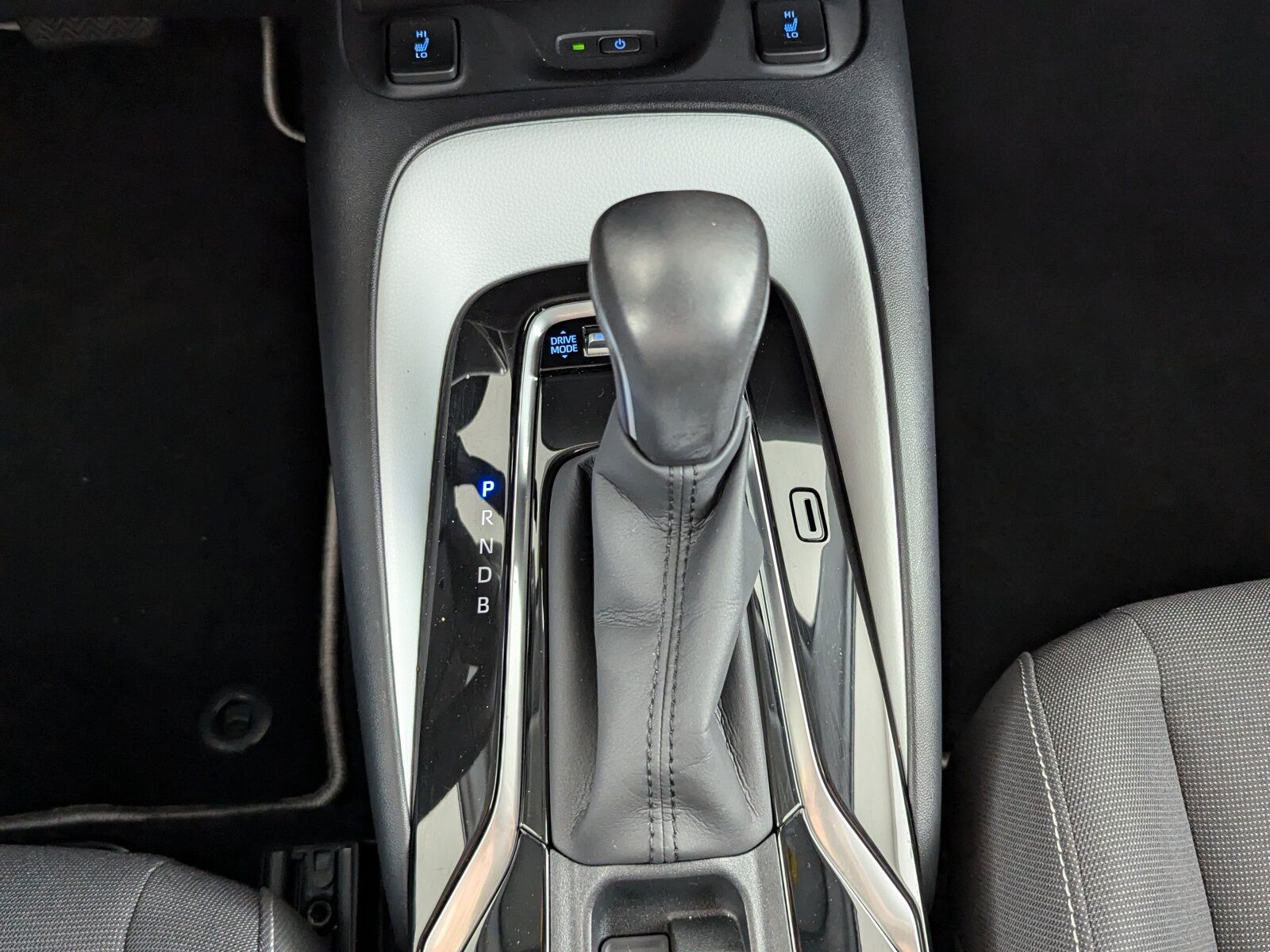 Toyota Corolla 1.8 Hybrid Club - Samsaru's Car Outlet