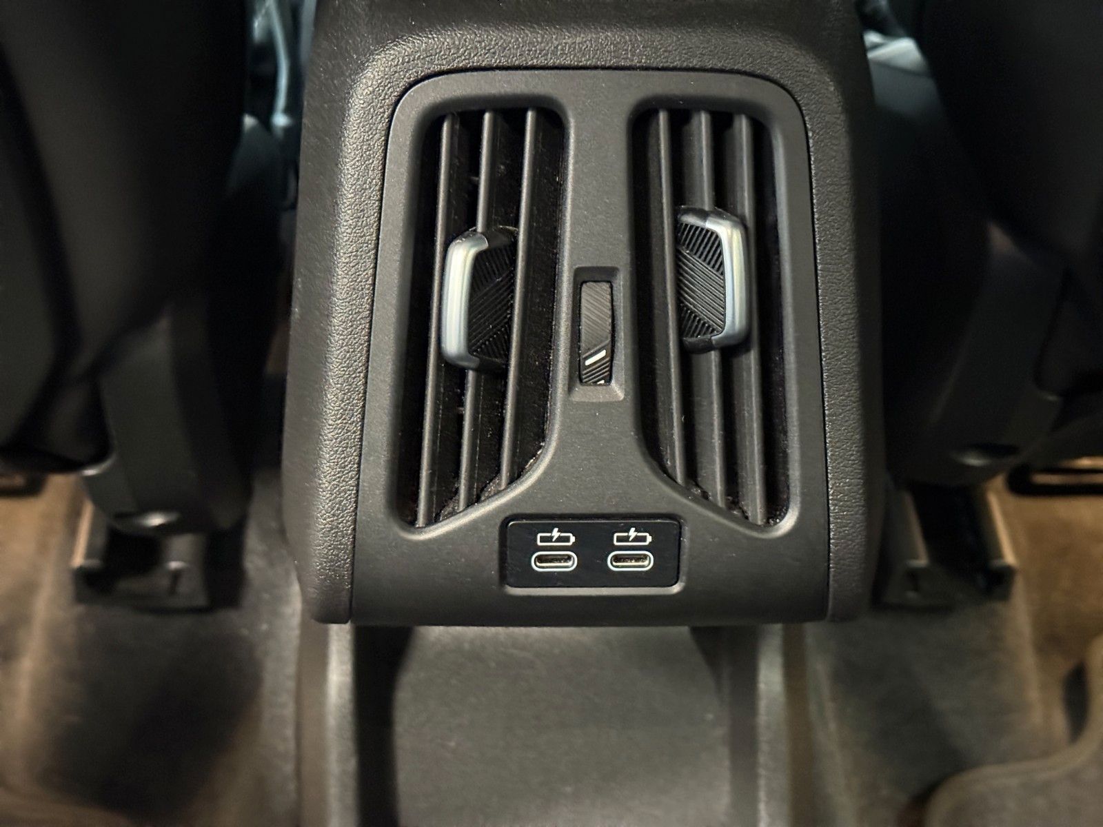 BMW X1 23d xDrive xLine - Samsaru's Car Outlet