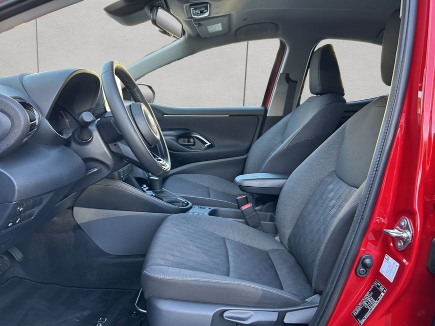 Toyota Yaris Hybrid 1.5 VVT-i Team Deutschland