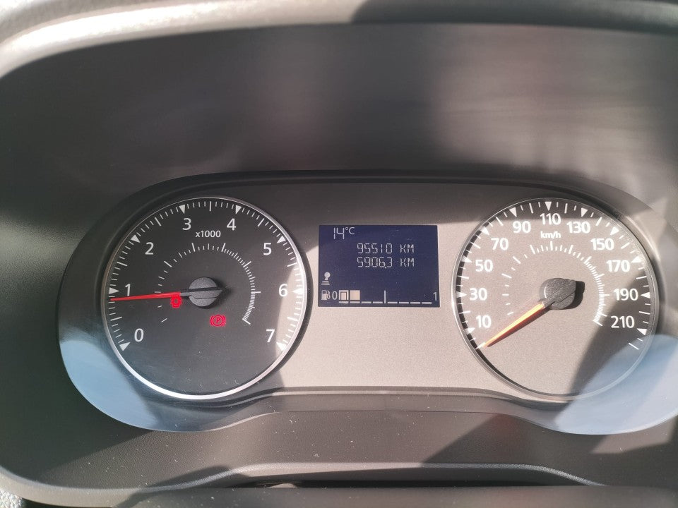 Dacia Duster 1.5D 85CP Manuala