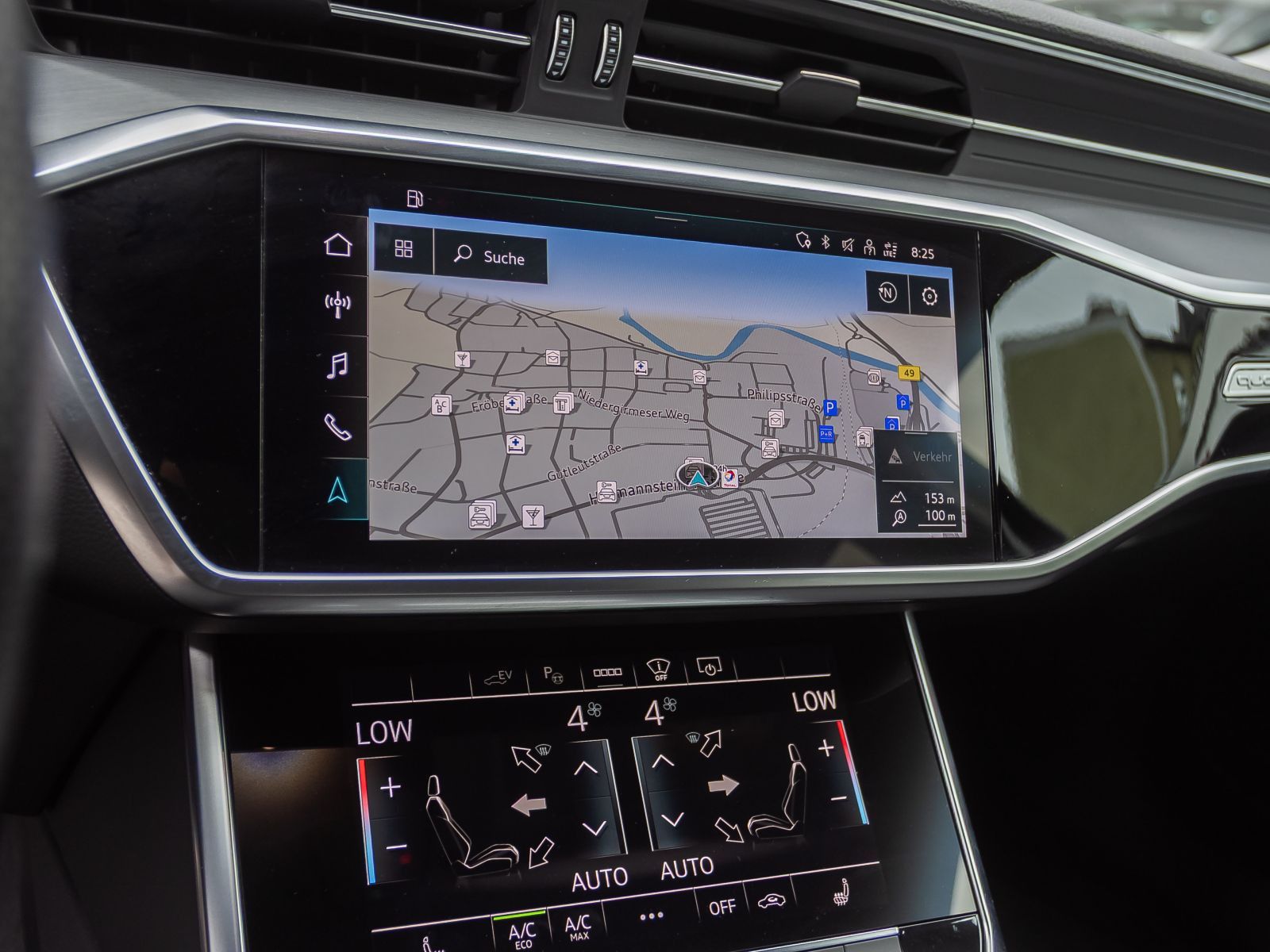Audi A6 Avant S line 55TFSIe qu Navi Matrix HuD Stand