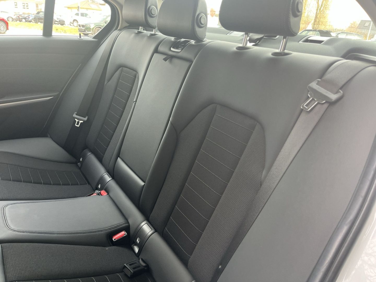BMW 320 d Sport Line xDrive Limousine/Panodach/Navi