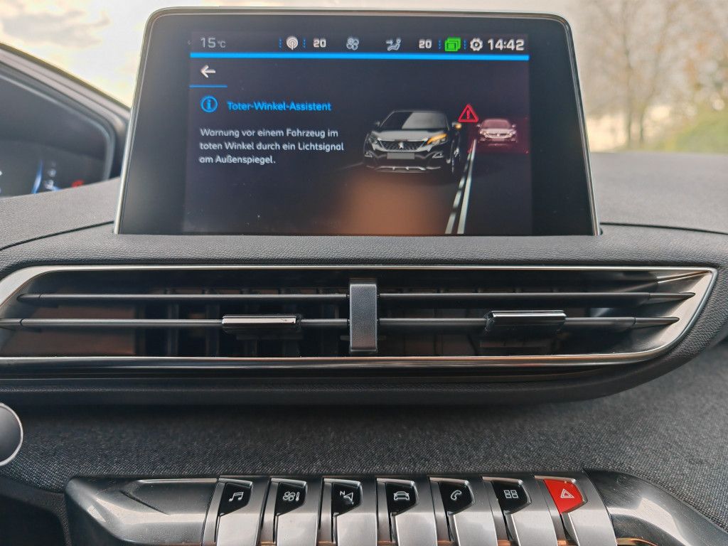 Peugeot 3008 PureTech 130 EAT8 GT-LINE - Samsaru's Car Outlet