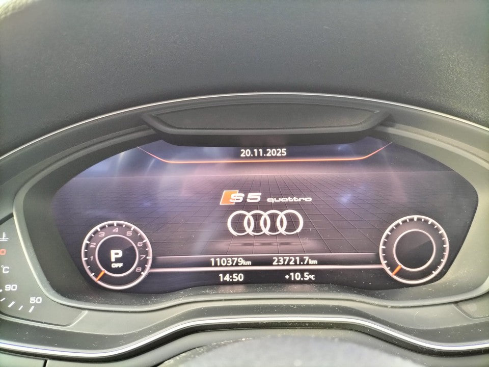 Audi S5