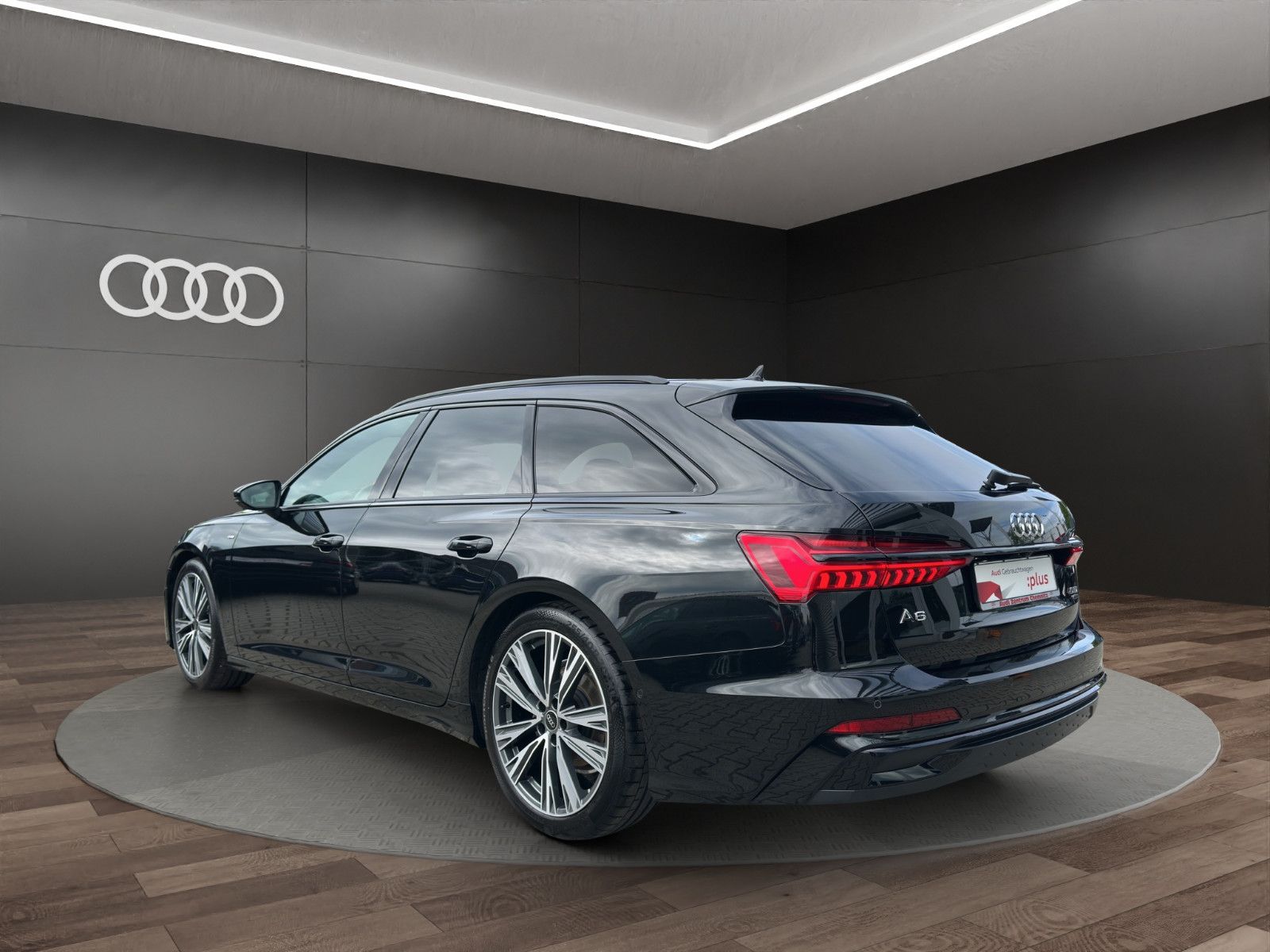 Audi A6 Avant 40 TDI qu.S tr. S LINE+AHK+STHZG+HD+360