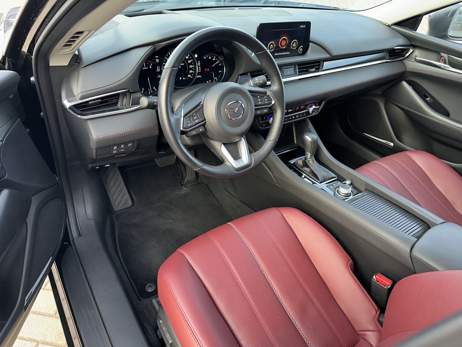 Mazda 6 2.5 194PS AT HOMURA/SUNROOF/BOSE