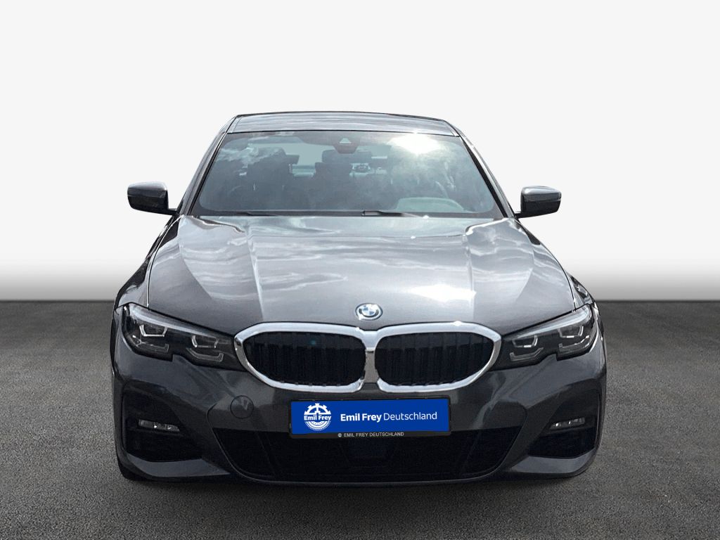 BMW 330e Aut. M Sport - Samsaru's Car Outlet