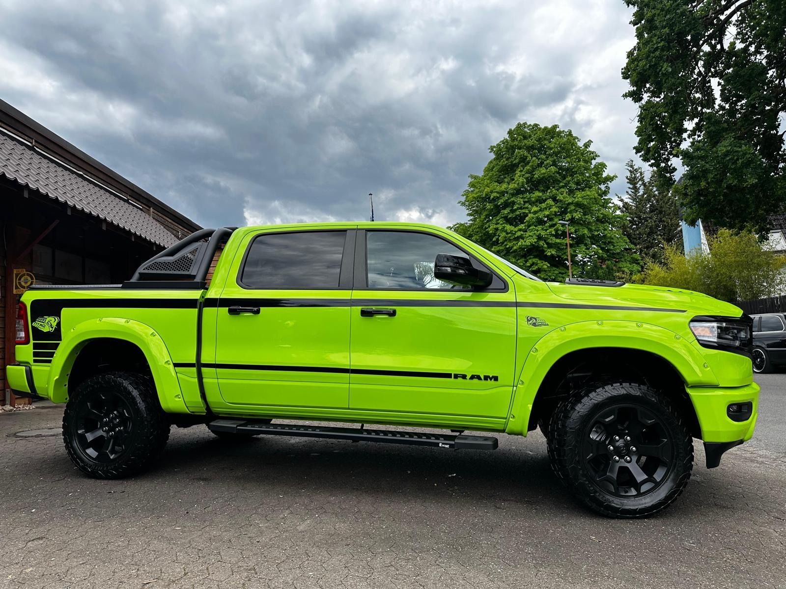 Dodge LIMITED*V8*4X4*LPG*LED*BÜGEL*OFFROAD*GARANTIE*