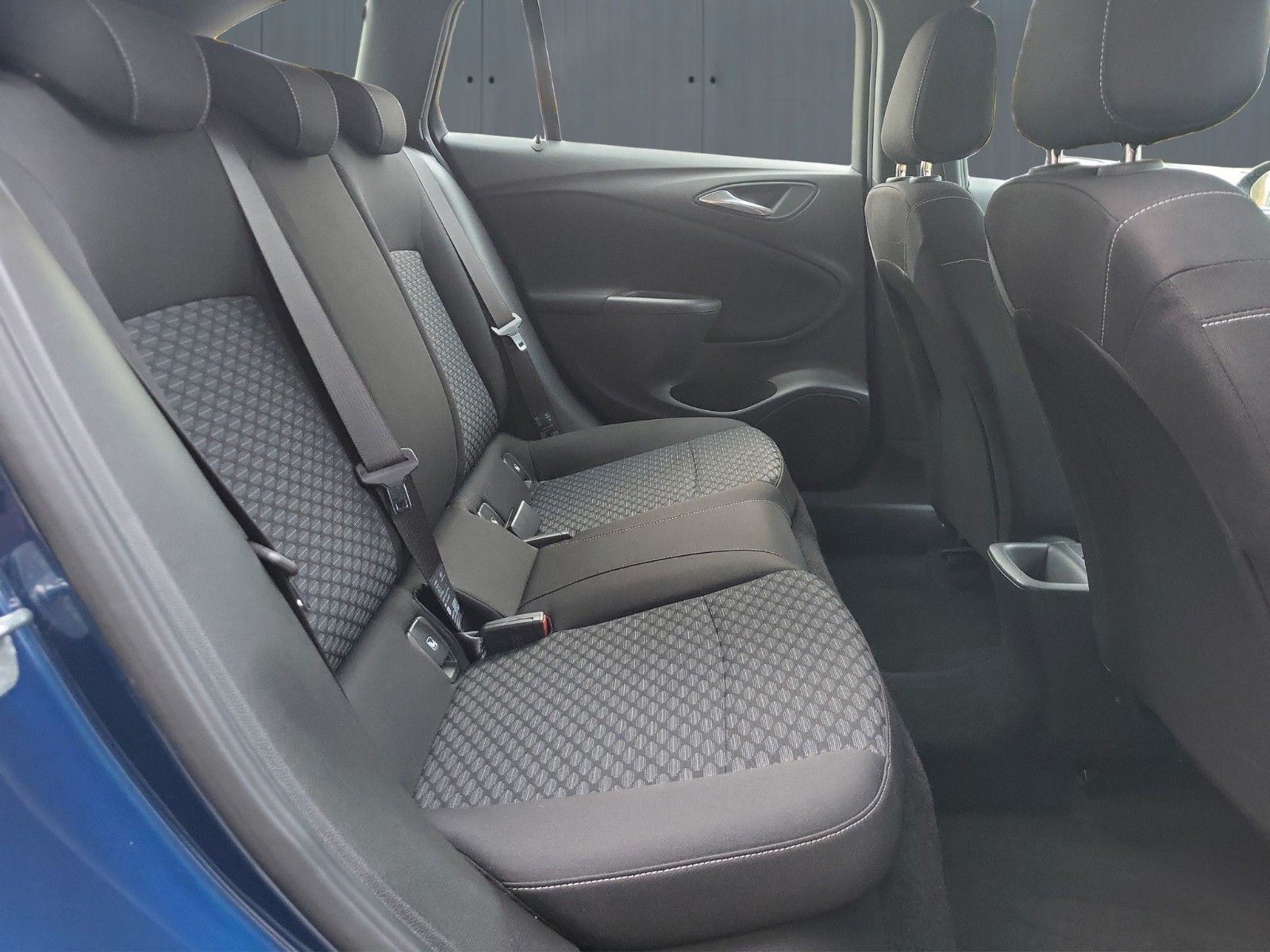 Opel Astra K ST Business Edition - Samsaru's Car Outlet