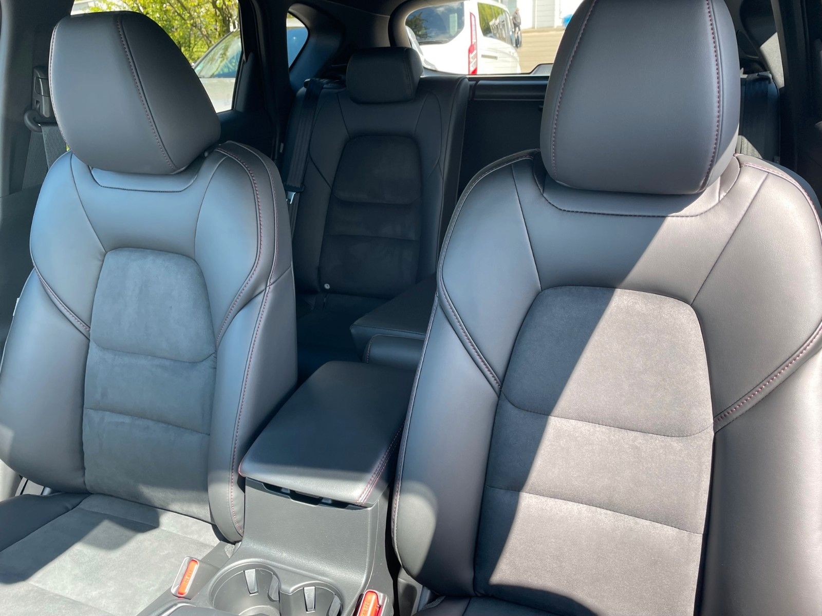 Mazda CX-5 HOMURA 2,2D 184PS Autom. AWD*MatrixLED*BOSE