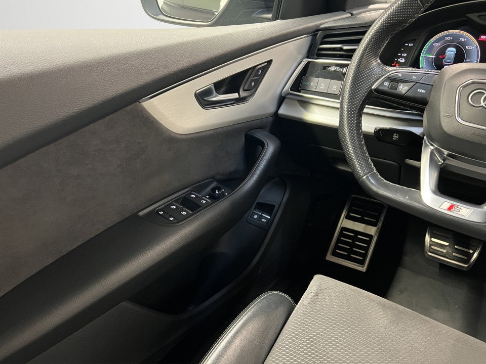 Audi Q8 55 TFSIe Quattro