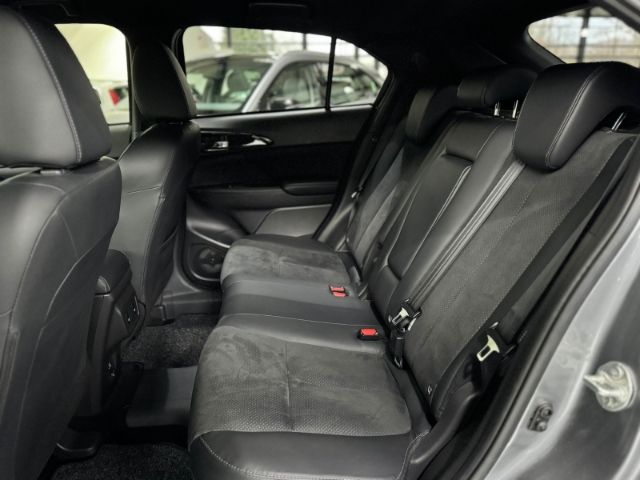 Mitsubishi Eclipse Cross Mitsubishi Plug-In Hybrid MJ21.7 m