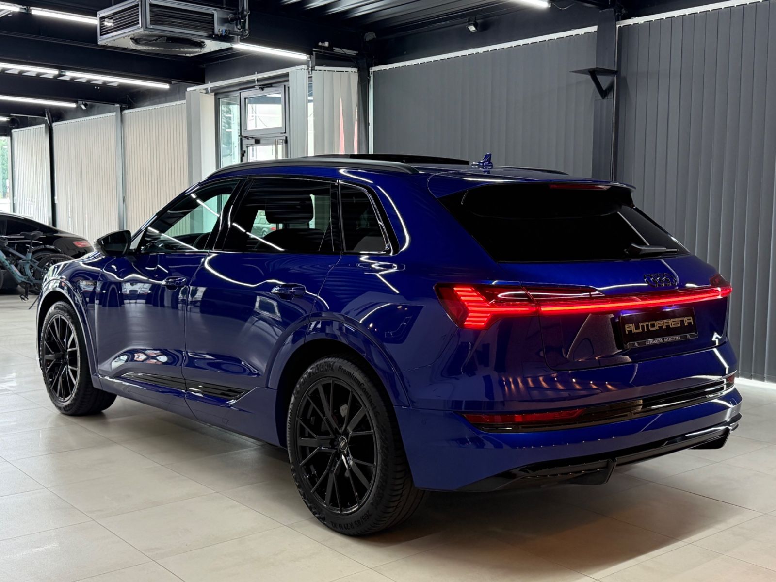 Audi E-tron 55 Quattro S-Line*PANO*AHK*HuD*NIGHT*B&O*