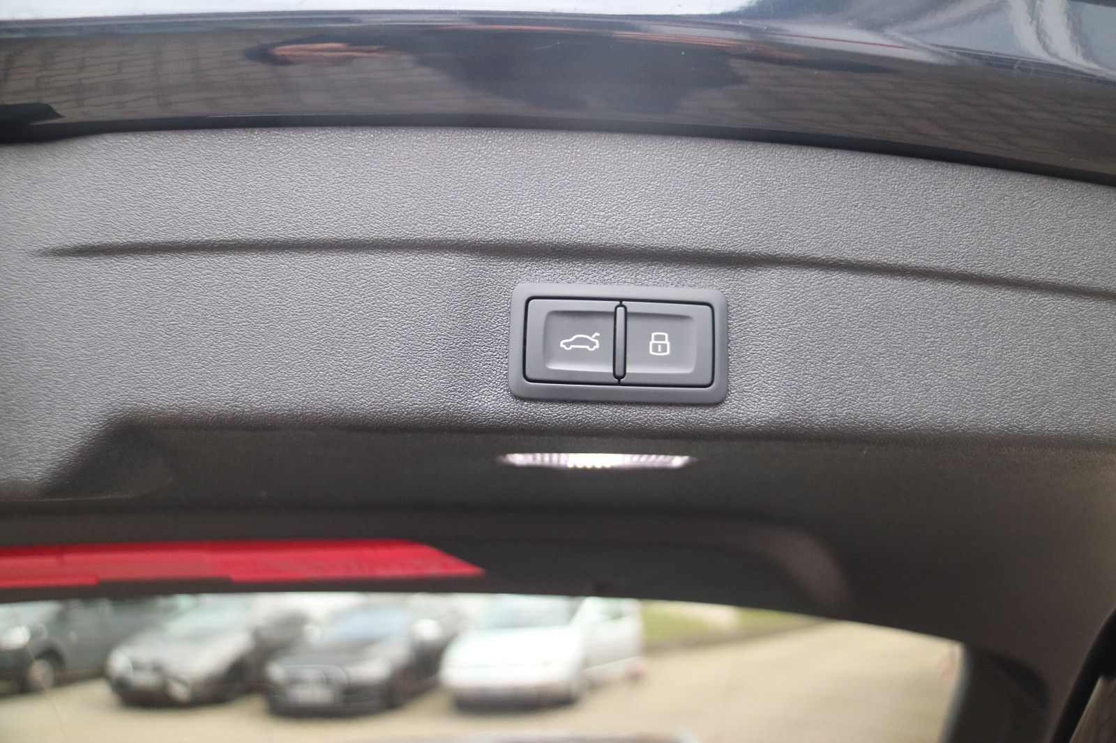 Audi A5 Avant 2,0TFSI-Quattro-S-Line-ACC-AHK-
