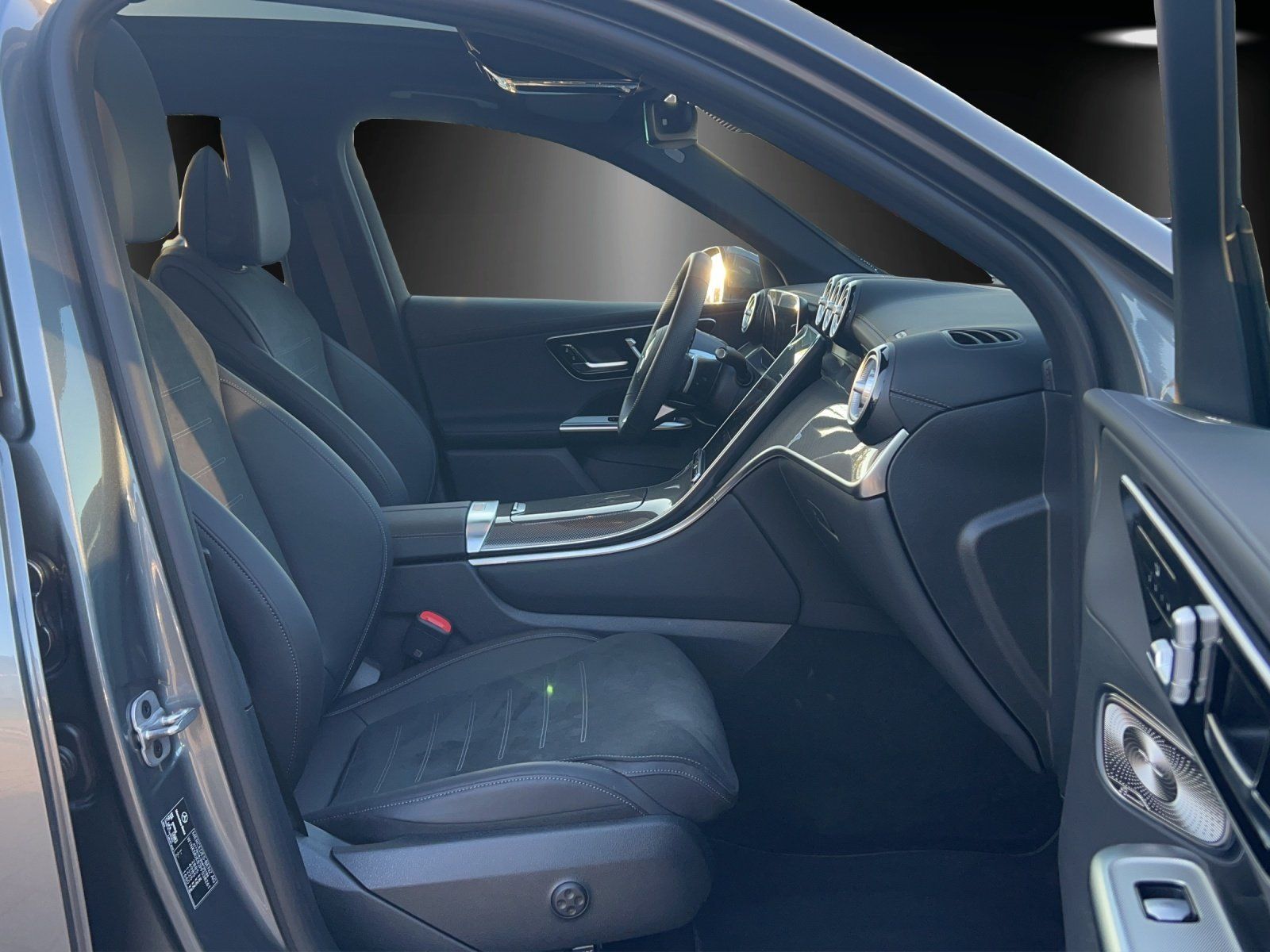 Mercedes-Benz GLC 300 de 4M+AMG-Line+PSD+AHK+Memory+DISTRONIC
