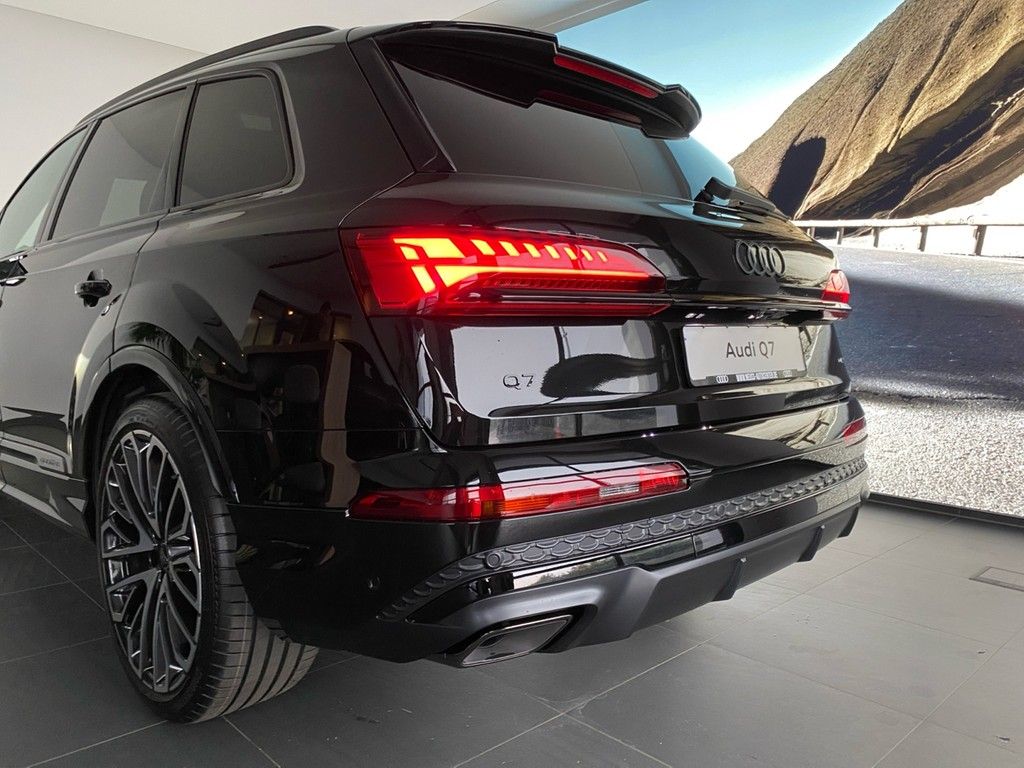 Audi Q7 50 TDI quattro S line SALE+PANO+HUD+360°+AHK+