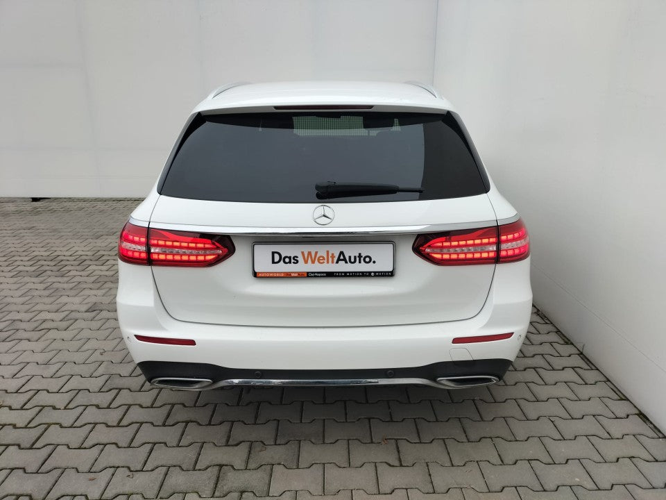 Mercedes-Benz E