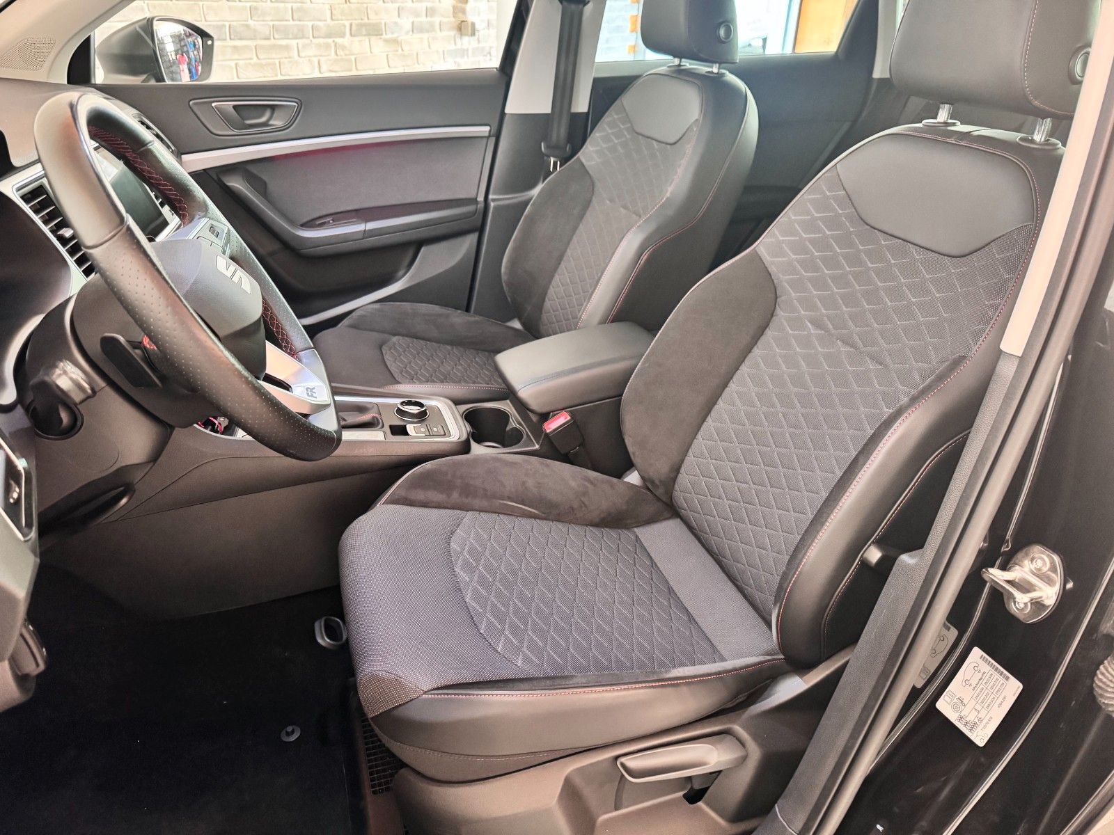 Seat Ateca FR 2.0 TDI /CAM 360°/LED/AHK