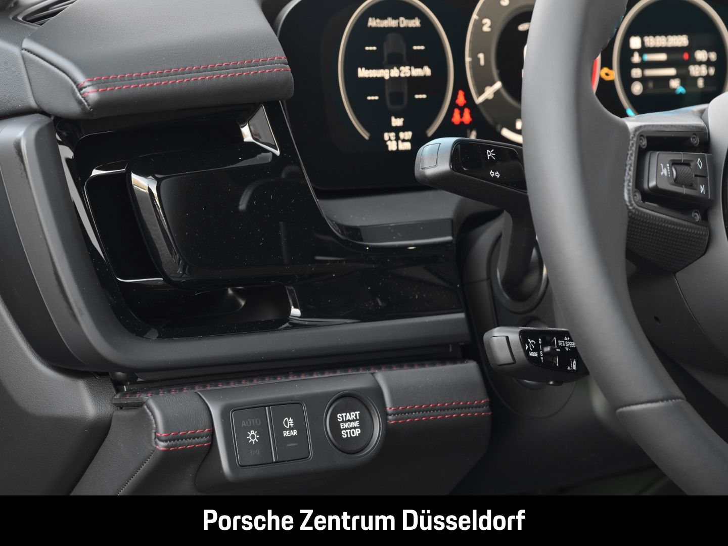 Porsche Panamera GTS Surround-View Head-Up Sportabgas