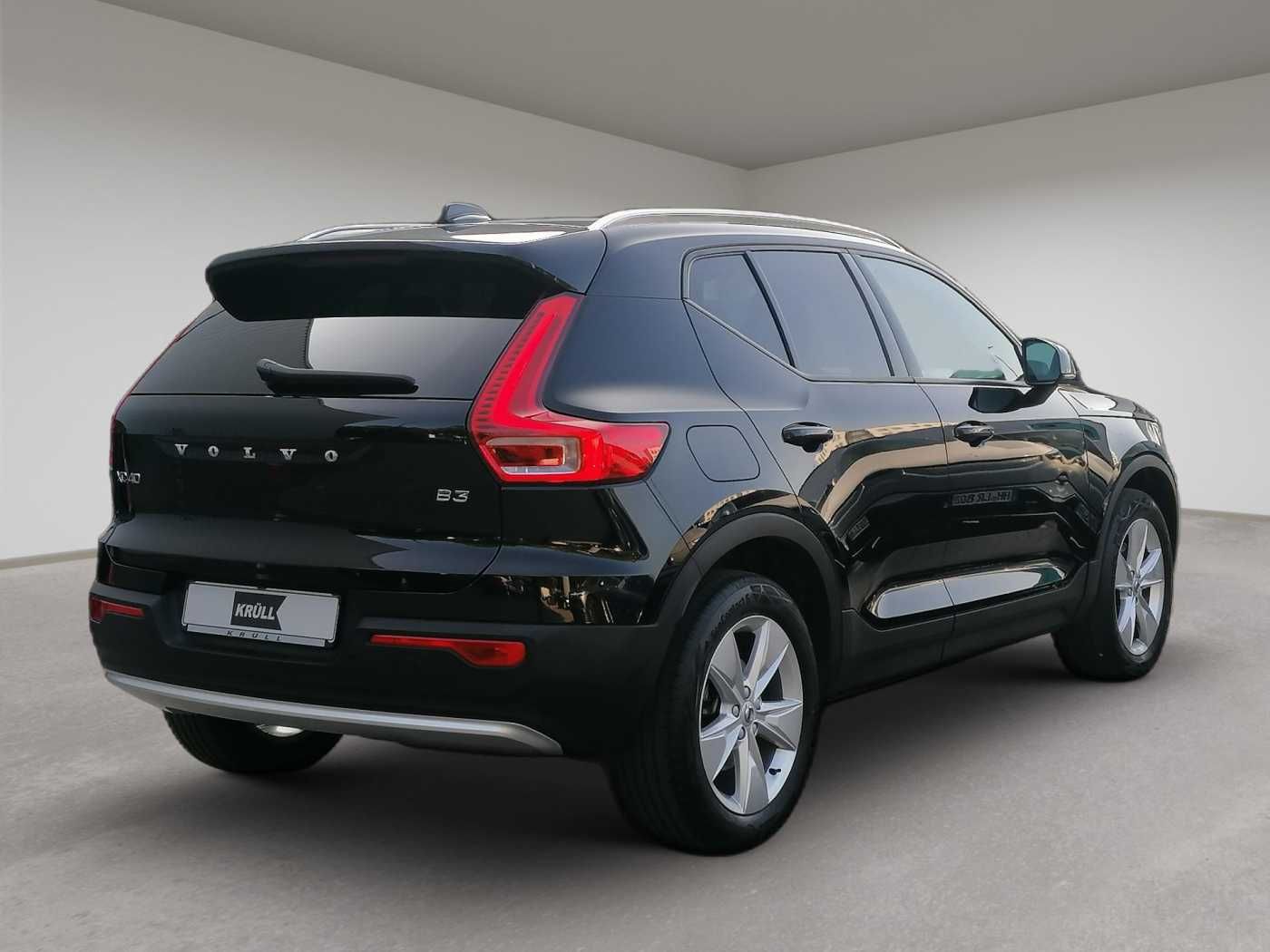 Volvo XC40 B3 2WD Core, AHK uvm.
