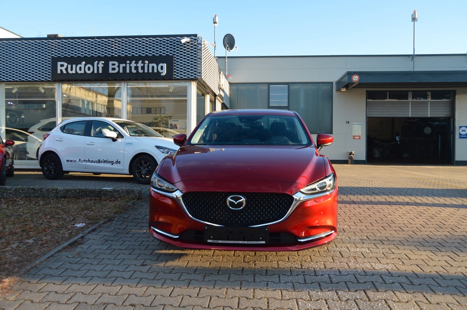 Mazda 6 Limousine Benzin 194PS 6AG Exclusive-Line Navi